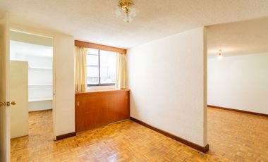 VENTA CASA CON JARDIN 4 RECAMARAS AMPLIOS ESPACIOS JARDINES BELLAVISTA
