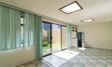 VENTA CASA CON JARDIN 4 RECAMARAS AMPLIOS ESPACIOS JARDINES BELLAVISTA