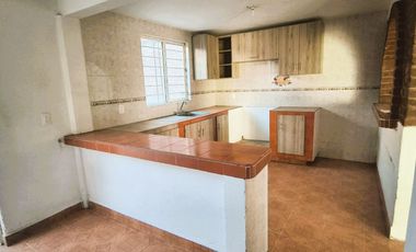 RENTA de CASA en Lomas de Cristo, Texcoco, Edo. Méx. $14,500