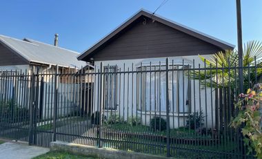 ARRIENDO CASA 2D 1B CON PATIO Y ESTACIONAMIENTO EN LABRANZA – TEMUCO