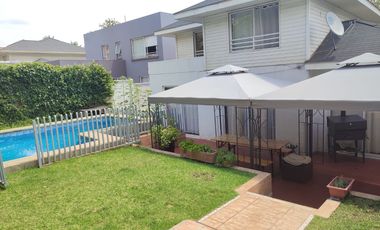 Se vende casa 4d/4b/4estac/1bodega, en Alto Macul