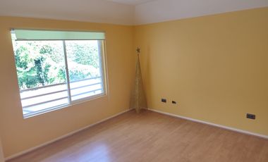 Se vende casa 4d/4b/4estac/1bodega, en Alto Macul