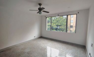 Casa comercial en Venta en Laureles, Laureles