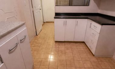 Vendo acogedor departamento en Primer Piso Calle Los Montoneros – Urb. Neptuno