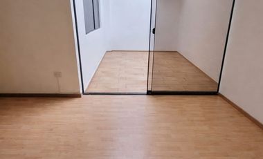 Vendo acogedor departamento en Primer Piso Calle Los Montoneros – Urb. Neptuno