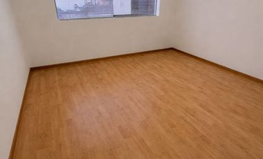 Vendo acogedor departamento en Primer Piso Calle Los Montoneros – Urb. Neptuno