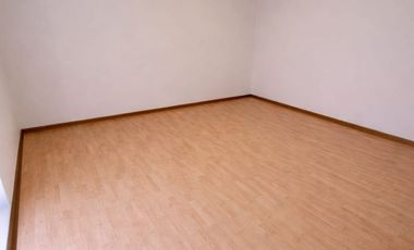 Vendo acogedor departamento en Primer Piso Calle Los Montoneros – Urb. Neptuno