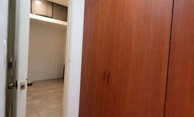 Vendo acogedor departamento en Primer Piso Calle Los Montoneros – Urb. Neptuno