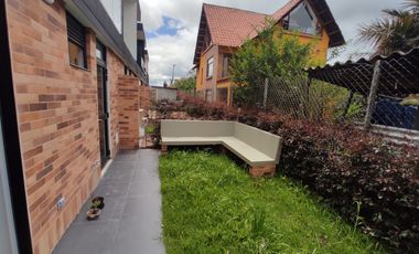 SE ARRIENDA HERMOSA CASA CONJUNTO GERONA - VDA CERCA DE PIEDRA