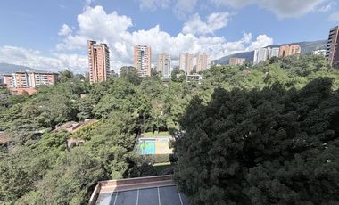 Apartamento en arriendo Loma del Esmeraldal Envigado Antioquia