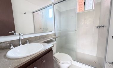 Apartamento en arriendo Loma del Esmeraldal Envigado Antioquia