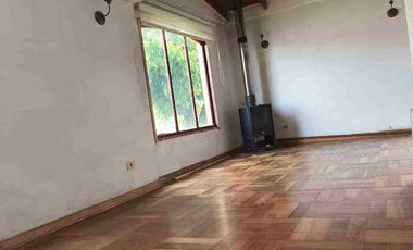 SE VENDE AMPLIA CASA EN VILLA SAN PEDRO