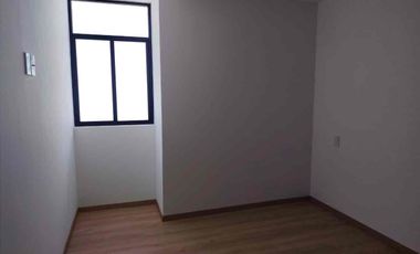 CASA EN VENTA EN FRACC DEL PRADO MORELIA