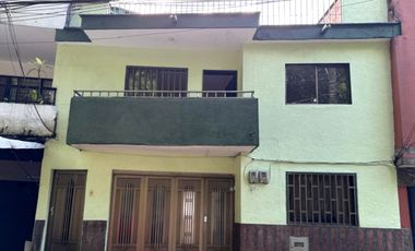 VENTA DE CASA DE 2 PISOS INDEPENDIENTES, PARA REMODELAR, 212 MT2, SECTOR LA MAGNOLIA, ENVIGADO, ANTIOQUIA