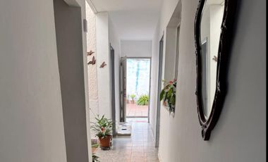 VENTA DE CASA DE 2 PISOS INDEPENDIENTES, PARA REMODELAR, 212 MT2, SECTOR LA MAGNOLIA, ENVIGADO, ANTIOQUIA