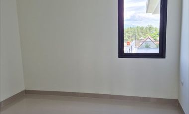 Jual cepat Rumah Setiabudi Regency bangunan baru