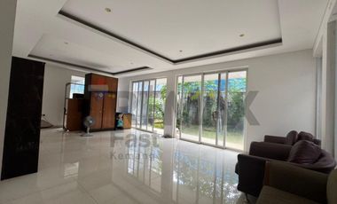 DIJUAL/DISEWAKAN! RUMAH MEWAH SUPER LUAS DI BANGKA KEMANG – COCOK UNTUK KOMERSIAL & HUNIAN