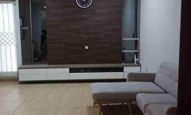 D sewa rumah golf lake