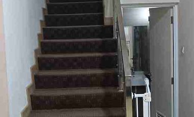 D sewa rumah golf lake