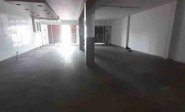 Ruko Ramai 3 Lantai Disewakan  di pandu raya Bogor Utara