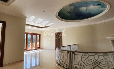 Disewakan Rumah Elite 2 Lantai di Galaxi Bumi Permai, Surabaya Timur