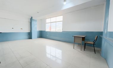 Edificio en venta en Ambato / 1590 m2 construccion