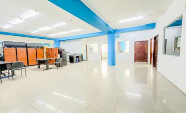 Edificio en venta en Ambato / 1590 m2 construccion
