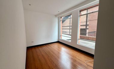 Rento Departamento de 3 Dormitorios en la González  Suárez