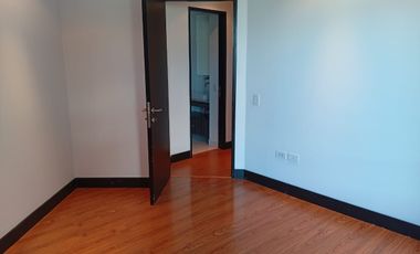 Rento Departamento de 3 Dormitorios en la González  Suárez