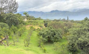 Lujosa finca en venta con 30.000m2T Sector Gualdéleg –Yunguilla Cuenca Ec.