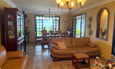 Lujosa finca en venta con 30.000m2T Sector Gualdéleg –Yunguilla Cuenca Ec.