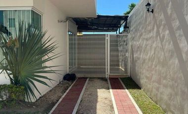 Se vende casa en  Residencial las palmas, Ciudad del Carmen, Campeche