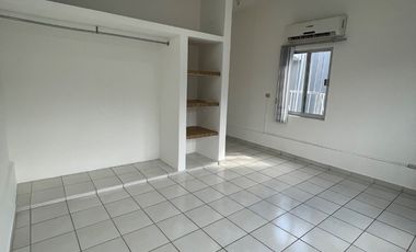 Casa en renta. Col. Jose Colomo. Villahermosa. Tabasco.