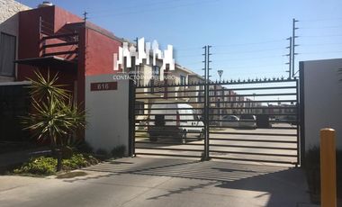 CASA EN RENTA EN CAMPO REAL COTO EVORA