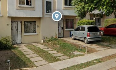 EXCELENTE CASA EN COTO PRIVADO