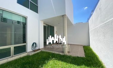 CASA EN RENTA EN FRACC. PALMA REAL AV. AVIACIÓN