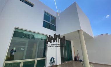 CASA EN RENTA EN FRACC. PALMA REAL AV. AVIACIÓN