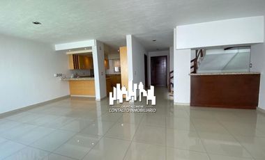 CASA EN RENTA EN FRACC. PALMA REAL AV. AVIACIÓN