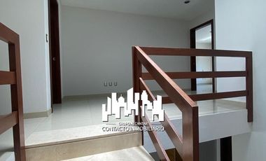 CASA EN RENTA EN FRACC. PALMA REAL AV. AVIACIÓN