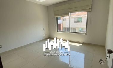 CASA EN RENTA EN FRACC. PALMA REAL AV. AVIACIÓN