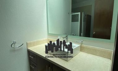 CASA EN RENTA EN FRACC. PALMA REAL AV. AVIACIÓN