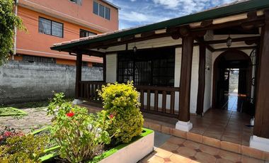 VENTA DE CASA VALLE DE LOS CHILLOS SECTOR CAPELO, 879 mtrs de terreno INDEPENDIENTE ,320 de CONSTRUCCIÓN