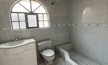 VENTA DE CASA VALLE DE LOS CHILLOS SECTOR CAPELO, 879 mtrs de terreno INDEPENDIENTE ,320 de CONSTRUCCIÓN