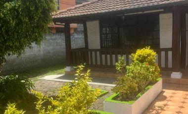 VENTA DE CASA VALLE DE LOS CHILLOS SECTOR CAPELO, 879 mtrs de terreno INDEPENDIENTE ,320 de CONSTRUCCIÓN