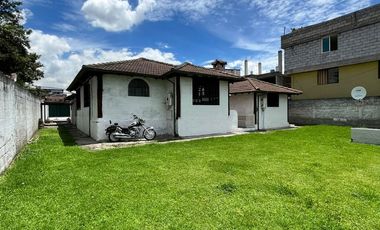 VENTA DE CASA VALLE DE LOS CHILLOS SECTOR CAPELO, 879 mtrs de terreno INDEPENDIENTE ,320 de CONSTRUCCIÓN