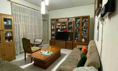 Rumah luas 1 lantai siap huni dan Asri, dekat UNINUS Margahayu Raya, mendekati NJOP