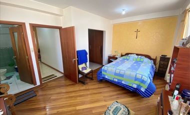 Casa en venta en Ambato /660 m2 de construccion