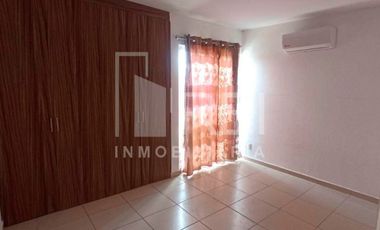 CASA EN VENTA PARQUES TESISTAN ZAPOPAN