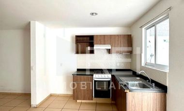 CASA EN VENTA PARQUES TESISTAN ZAPOPAN