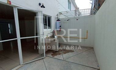 CASA EN VENTA PARQUES TESISTAN ZAPOPAN